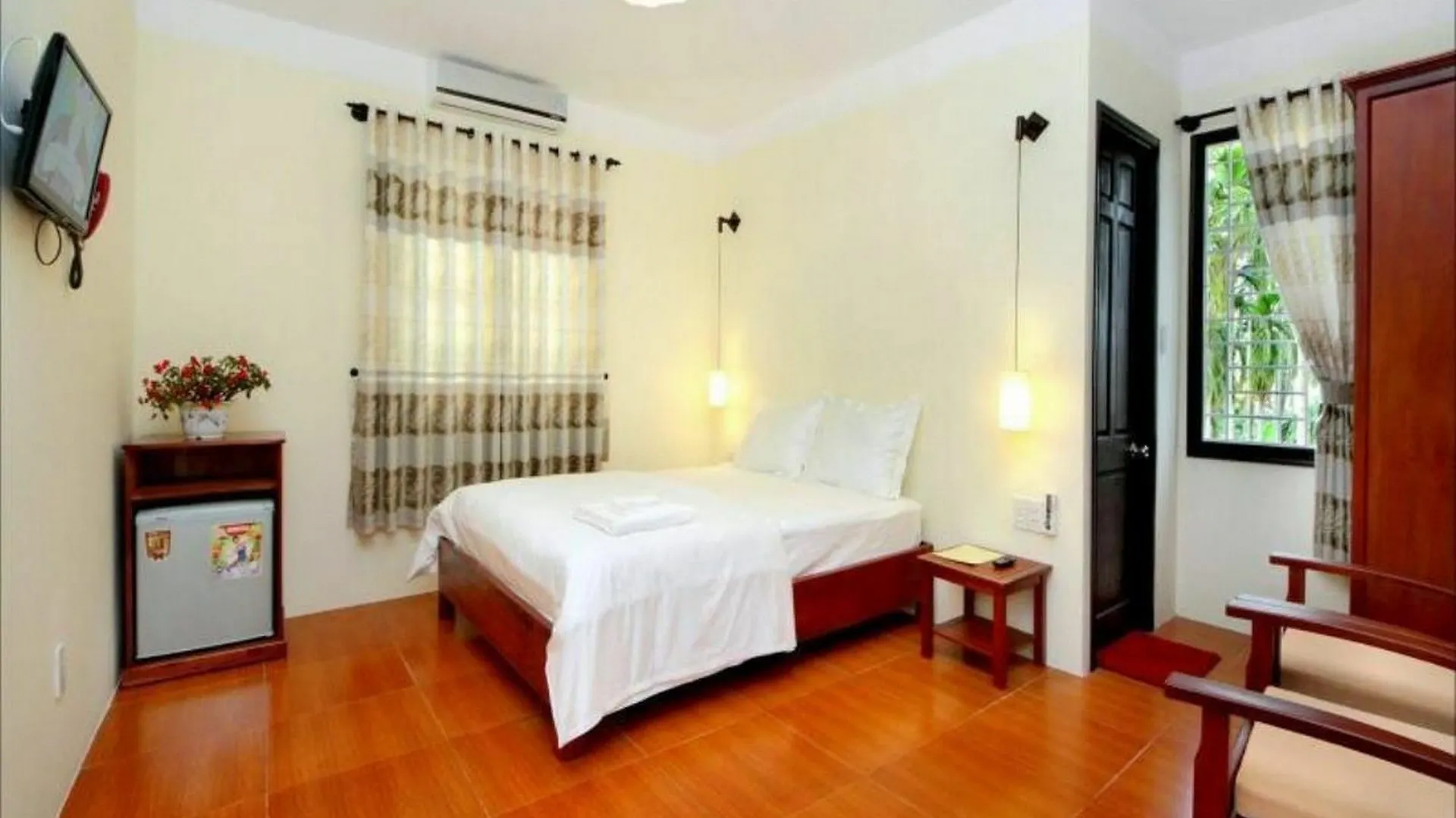 Hop Y Hoi An Homestay